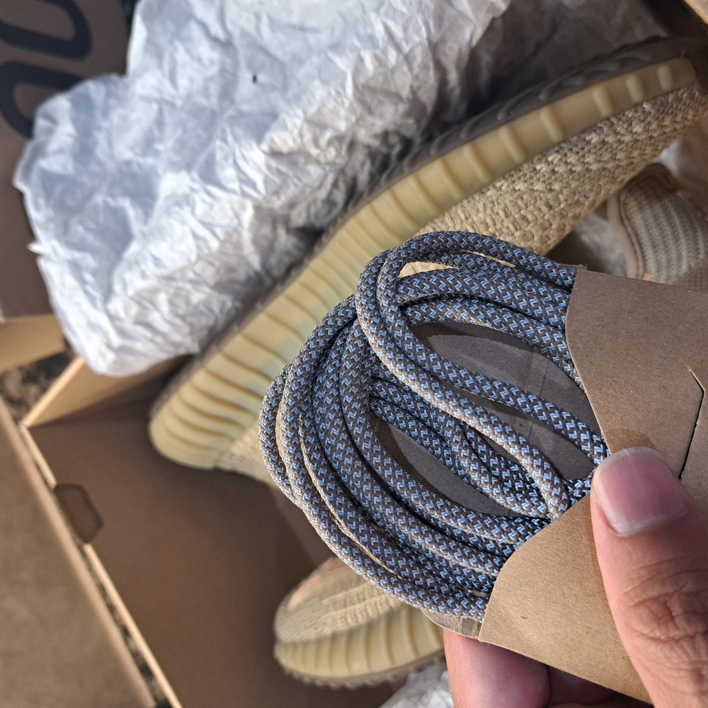 Adidas Yeezy Boost 350 V2 in Beige and Orange - Picture 8 of 9